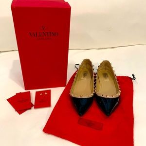 Valentino Rockstud Patent Ballet Flats black/nude